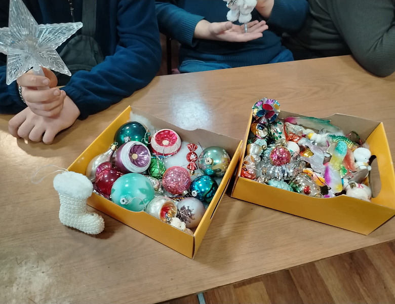 Посещение библиотеки группами 214 и 122